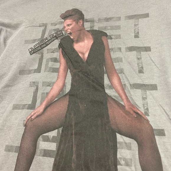 Authentic Janet Jackson up close and personal Gray t shirt concert 2011 - Picture 8 of 14